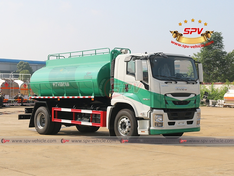 10,000 Litres Cesspool Suction Truck ISUZU- Right Front Side View